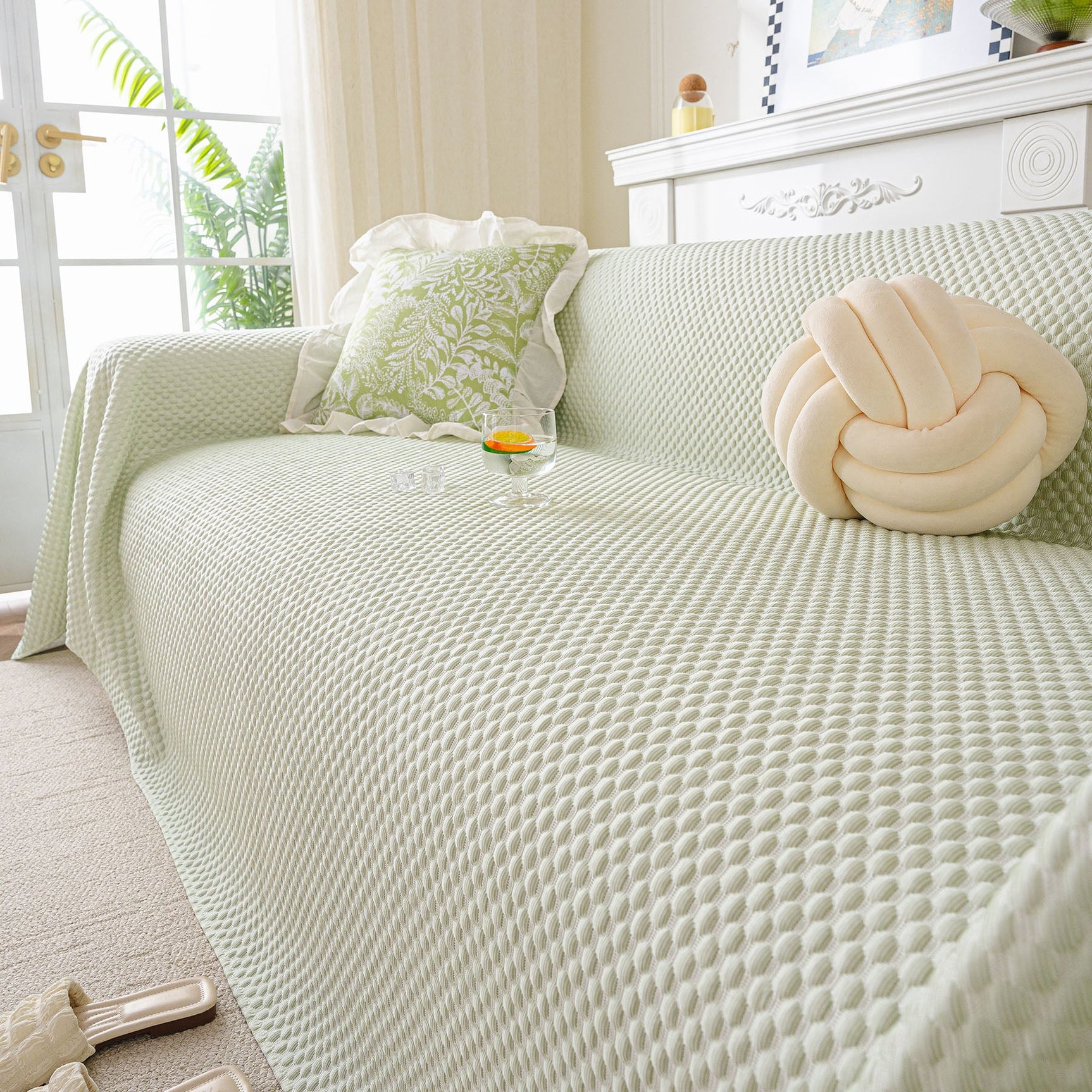 3D Bubble Textured Furniture Protector Throw Cover, Cooling Soft Woven Couch Cover - Ornate Home