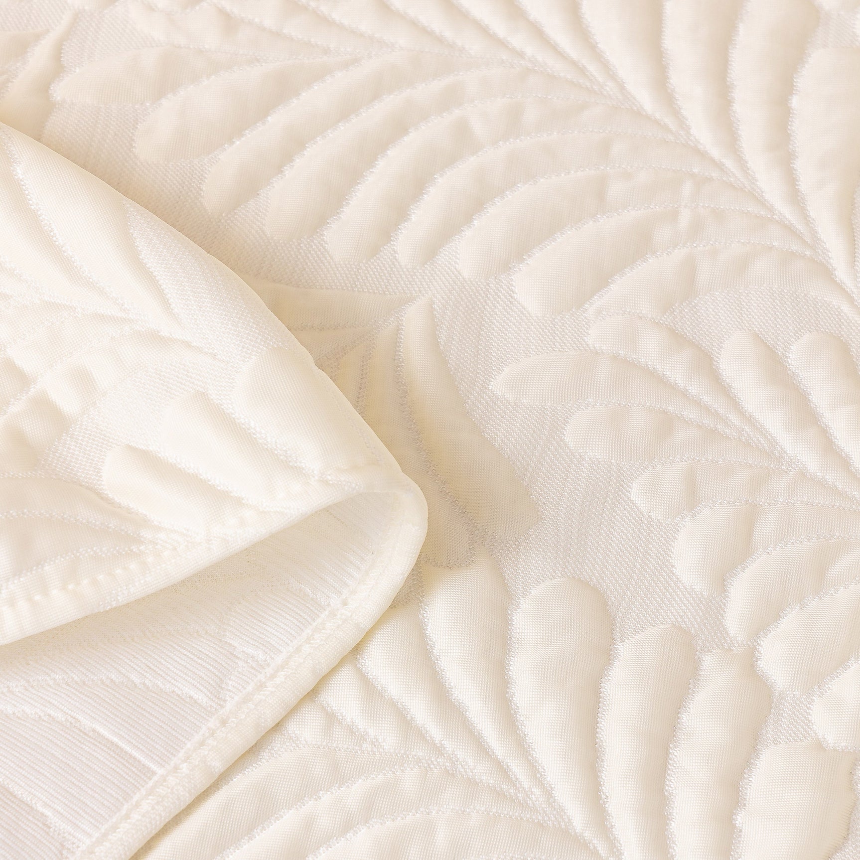 Cooling Quilted Non-Slip Furniture Protector for Pets & Kids, Washable Sofa Slipcover