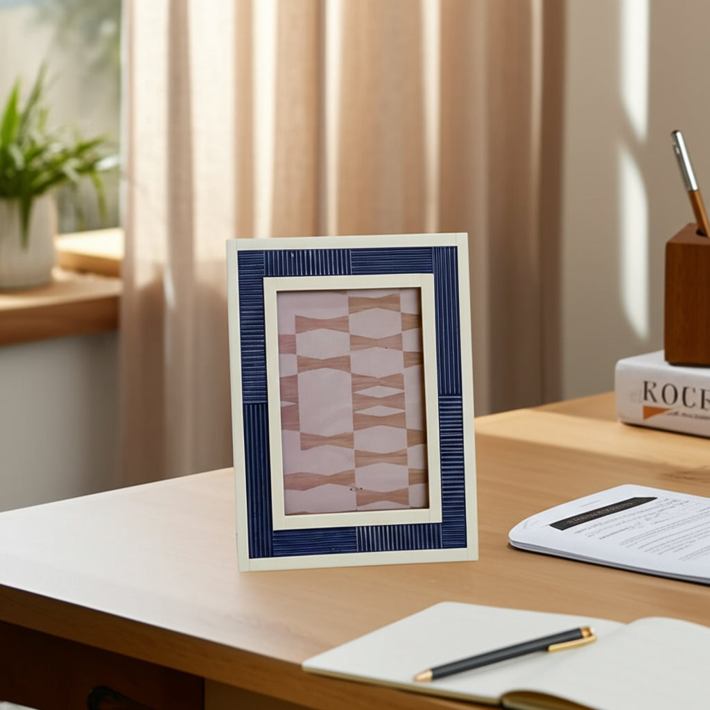 Aidenwood Blue/White Large Frame