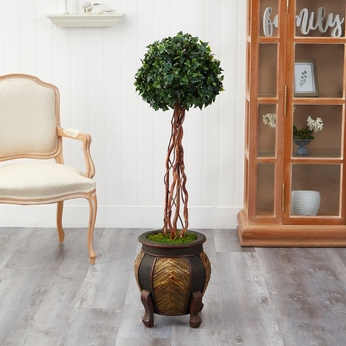 4’ English Ivy Topiary Single Ball Artificial Tree in Decorative Planter  (Indoor/Outdoor)