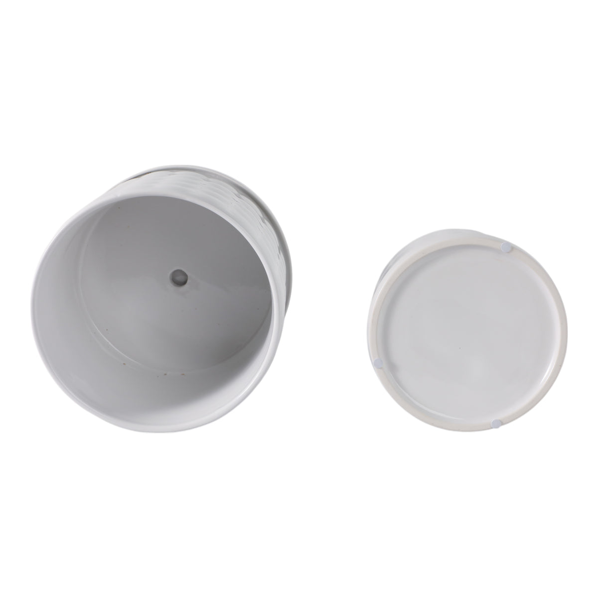 Nicolemoor White Planters (Set of 2)