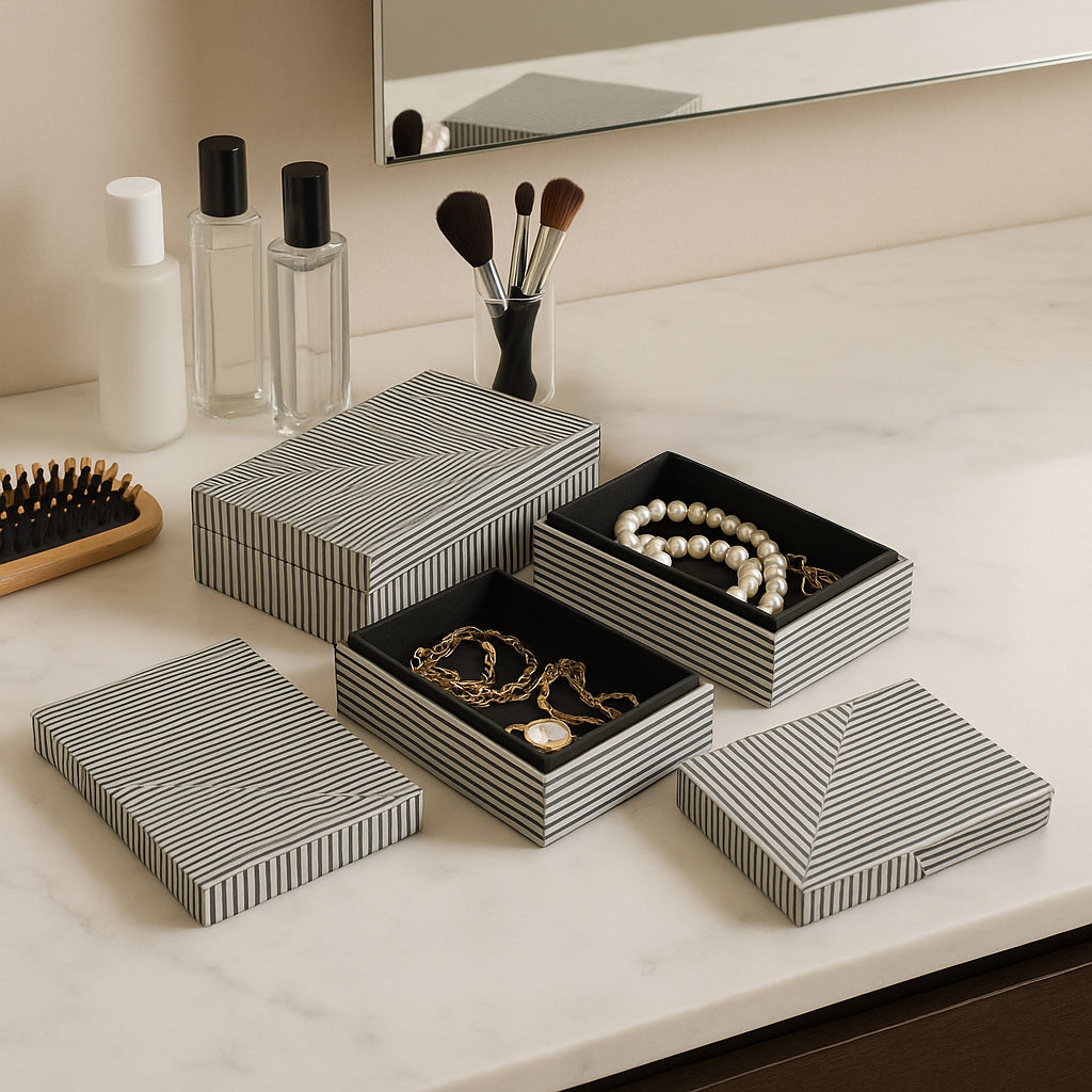 Hendonlake Black/White Boxes (Set of 3)