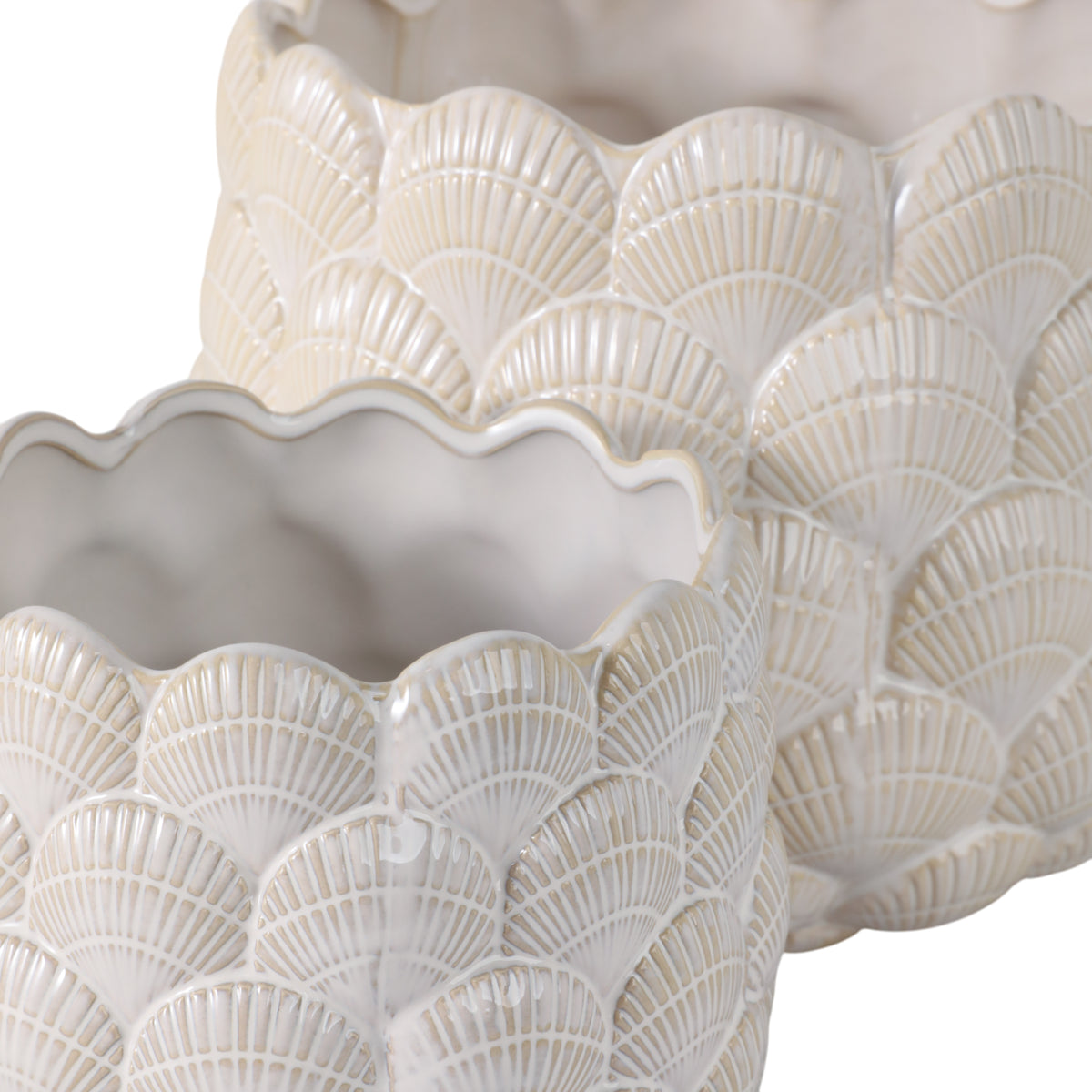 Harkencrest White Planters (Set of 2)