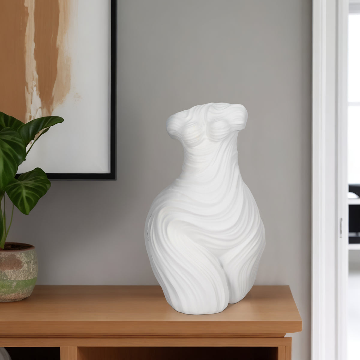 Riverkern White Large Curvy Ribbed Sculpture