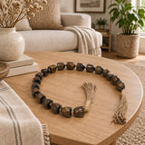 Pinto Wye Dark Brown Resin Garland