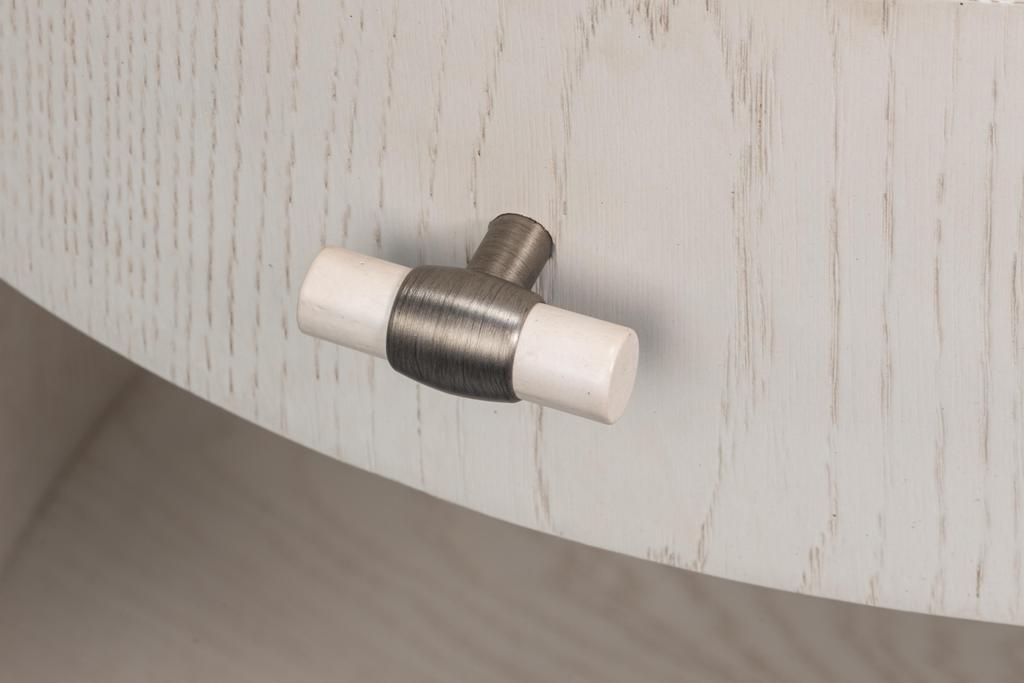 Vero White Side Table