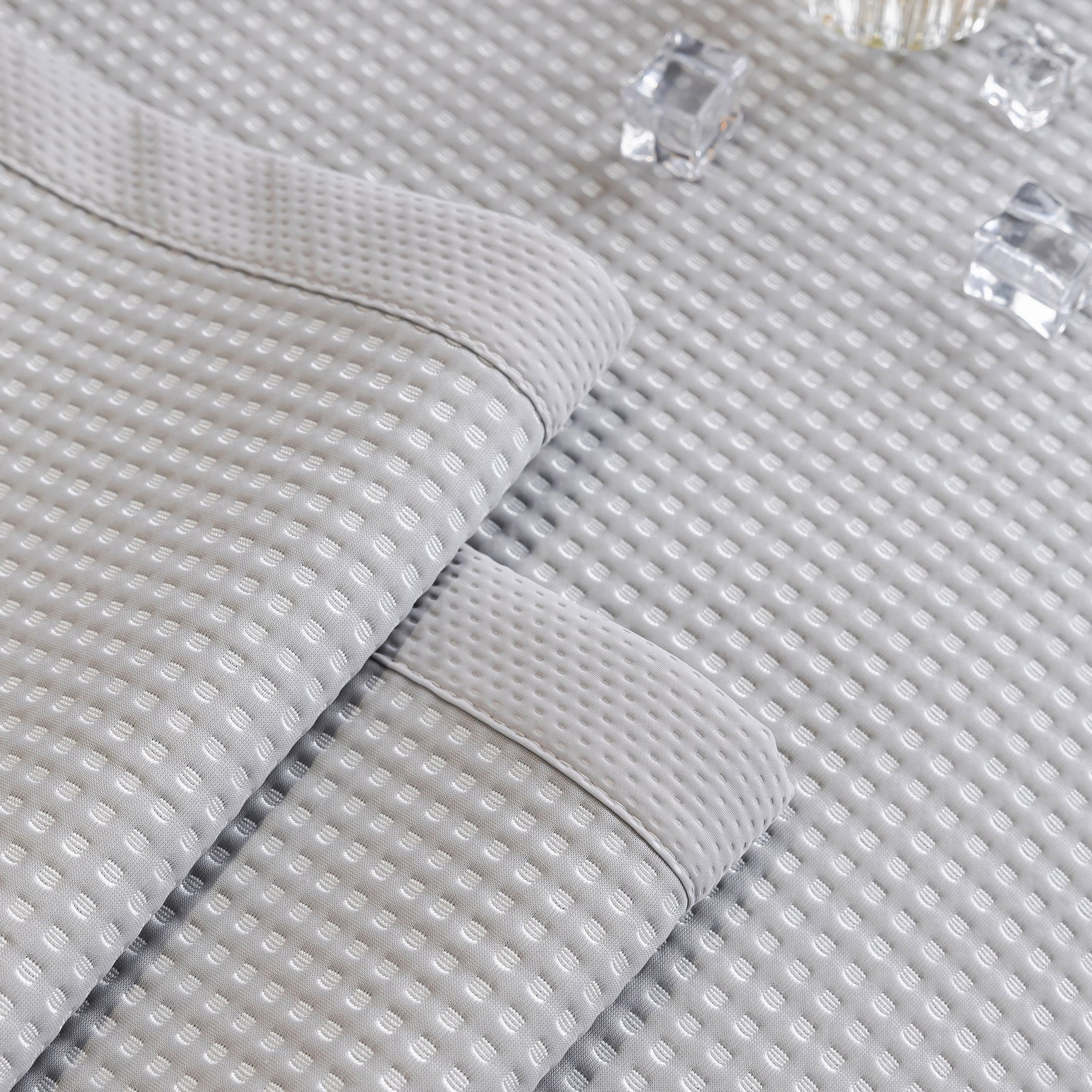 Non-Slip Cooling Breathable Couch Protector Towel, Lightweight Slipcover for Sofas