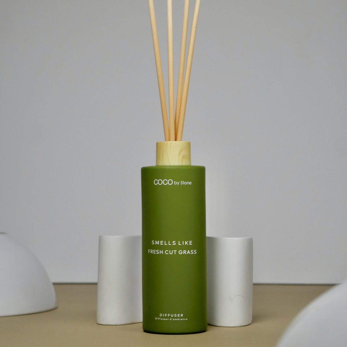 5oz Smells Like Fresh Cut Grass Reed Diffuser - Ornate Home