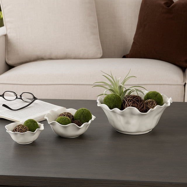 Dales Ivory Petal Bowls (Set of 3)