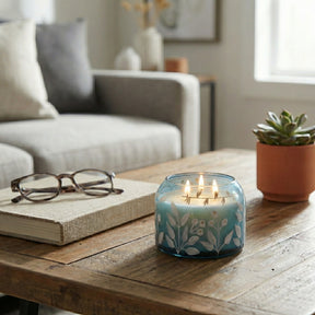 Flynnshaw Blue/Ivory 33 Oz Jasmine Candle
