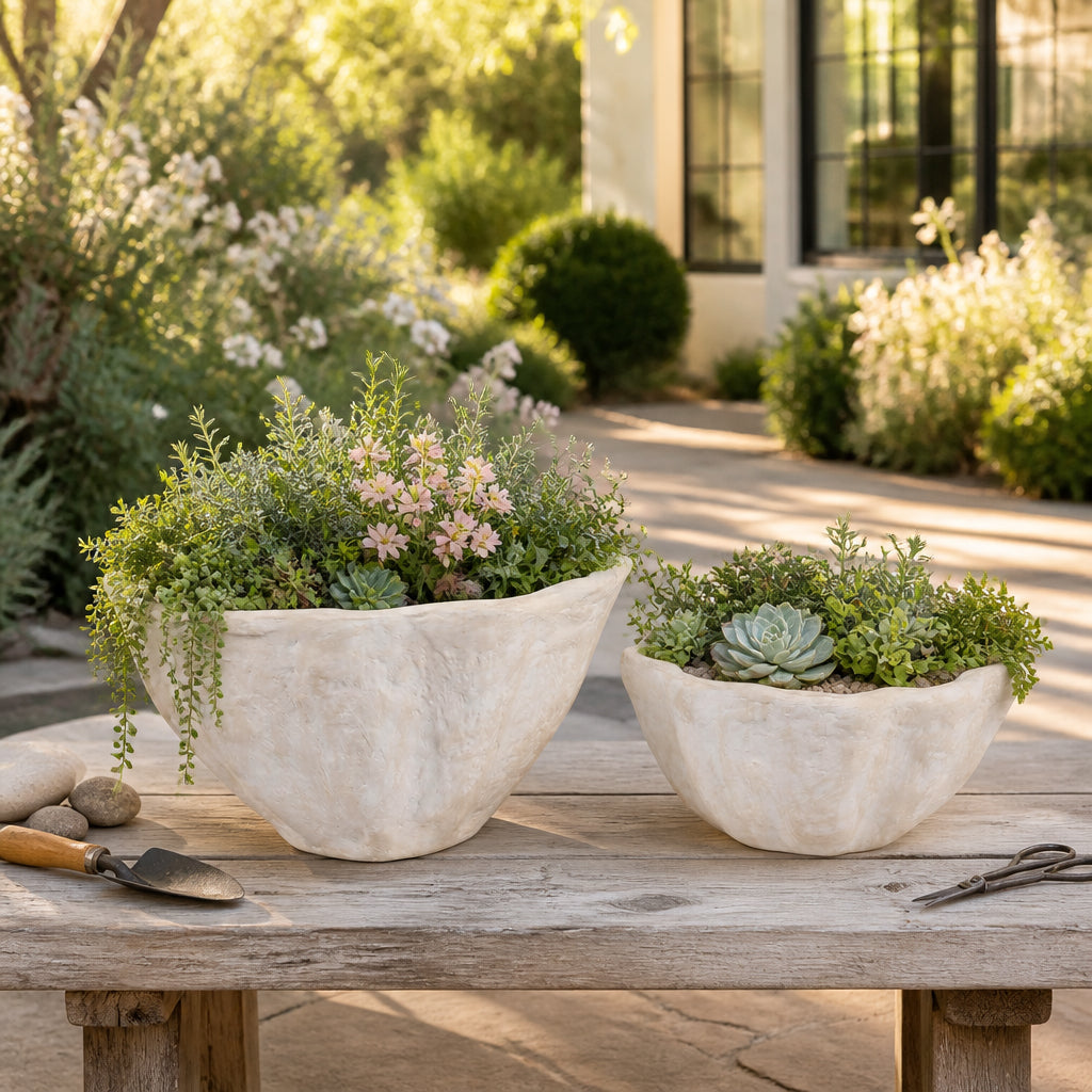Tannervale White/Ivory Planters (Set of 2)