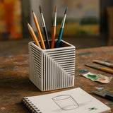 Chloeburn Black/White Pencil Cup