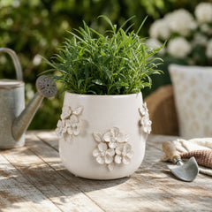 Trentonvale Ivory Medium Planter