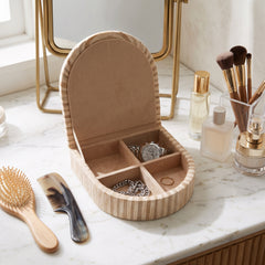 Spadra Ivory/Tan Raffia Jewelry Box