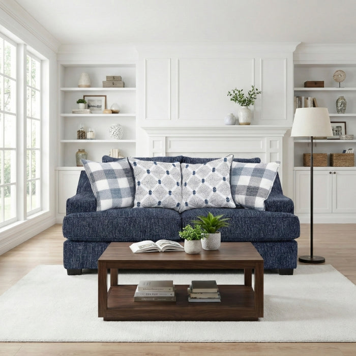 Maritime White Loveseat