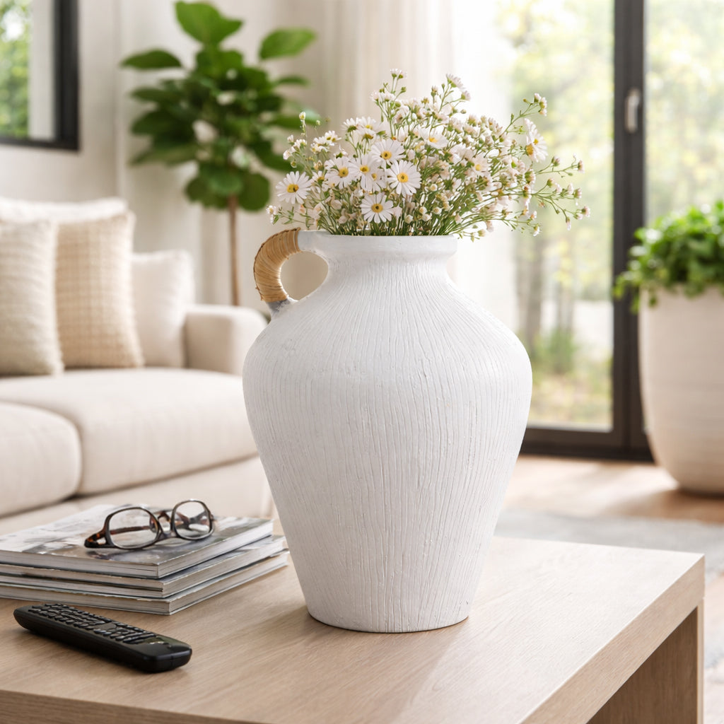 Hankway White Vase