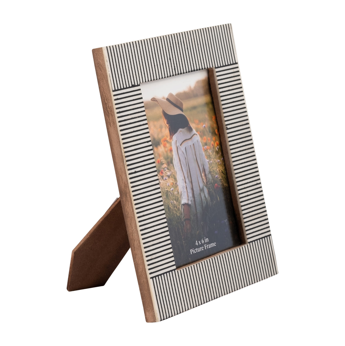Worth Black/White Resin 4x6 Etched Lines Photo Frame