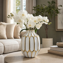 Calvinham White/Gold Vase