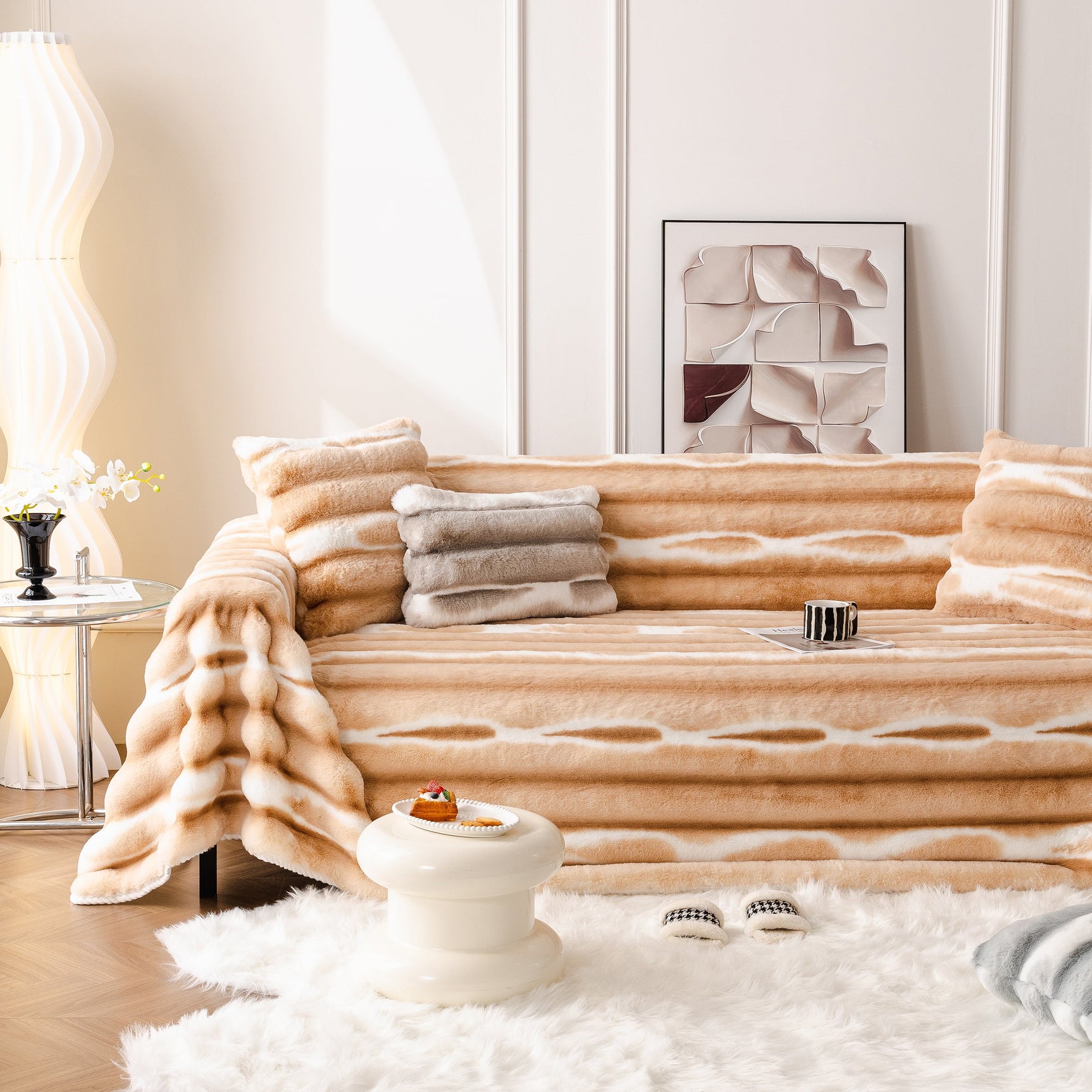 Ultra Soft Faux Fur Couch Cover – Large, Fluffy, and Elegant Sofa Throw Blanket