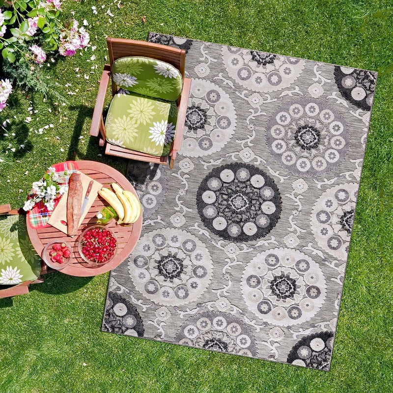 Spring Gray Bohemian Medallion Floral Non-Shedding Indoor/Outdoor Area Rugs - Ornate Home