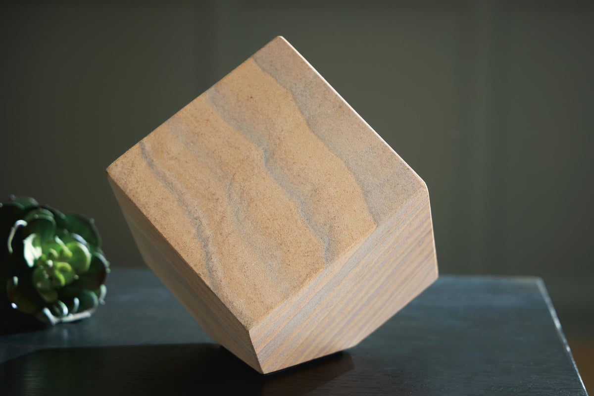 Hurport Red/Tan Sculpture