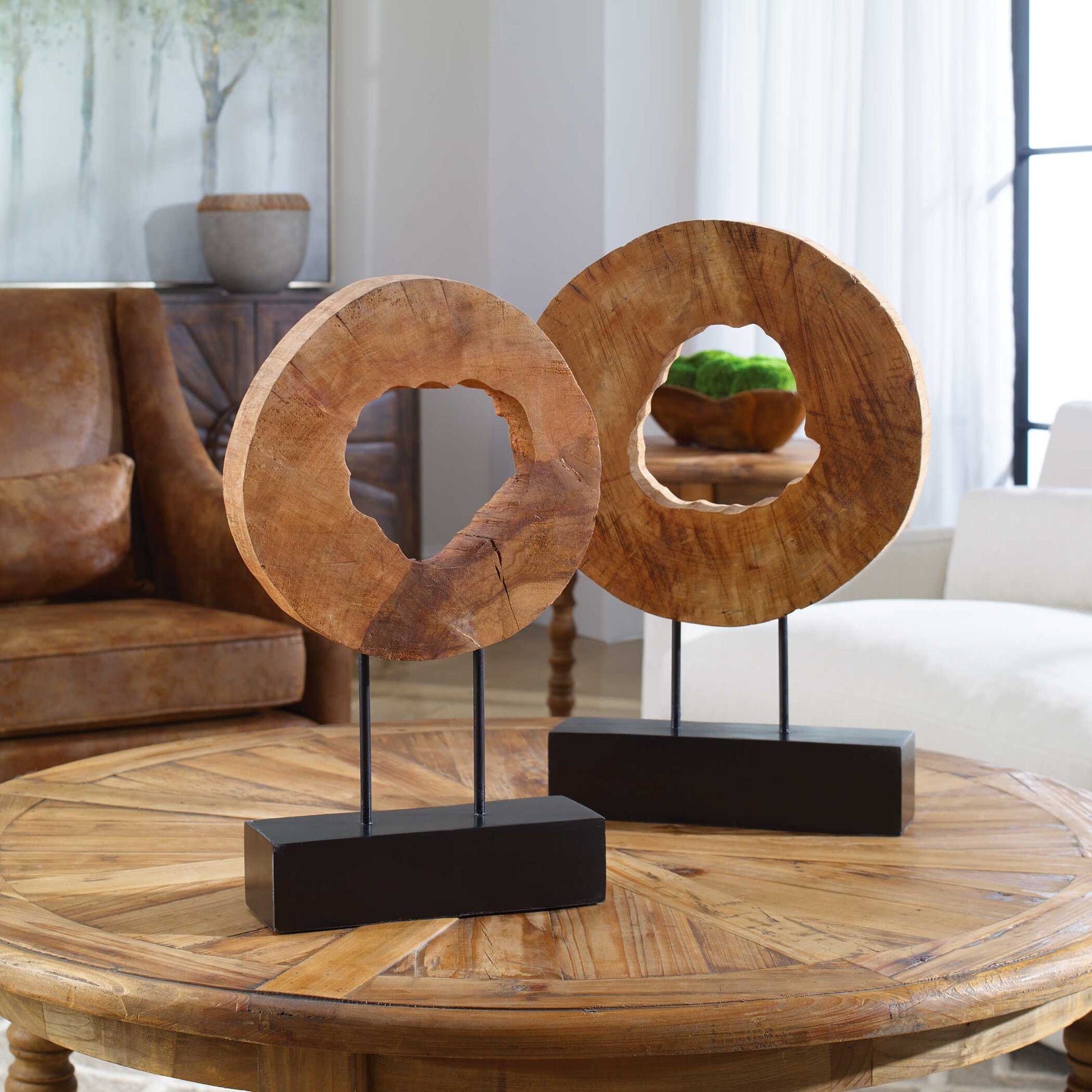 Ashlea Black/Brown/Woodtone Wooden Sculptures (Set of 2)