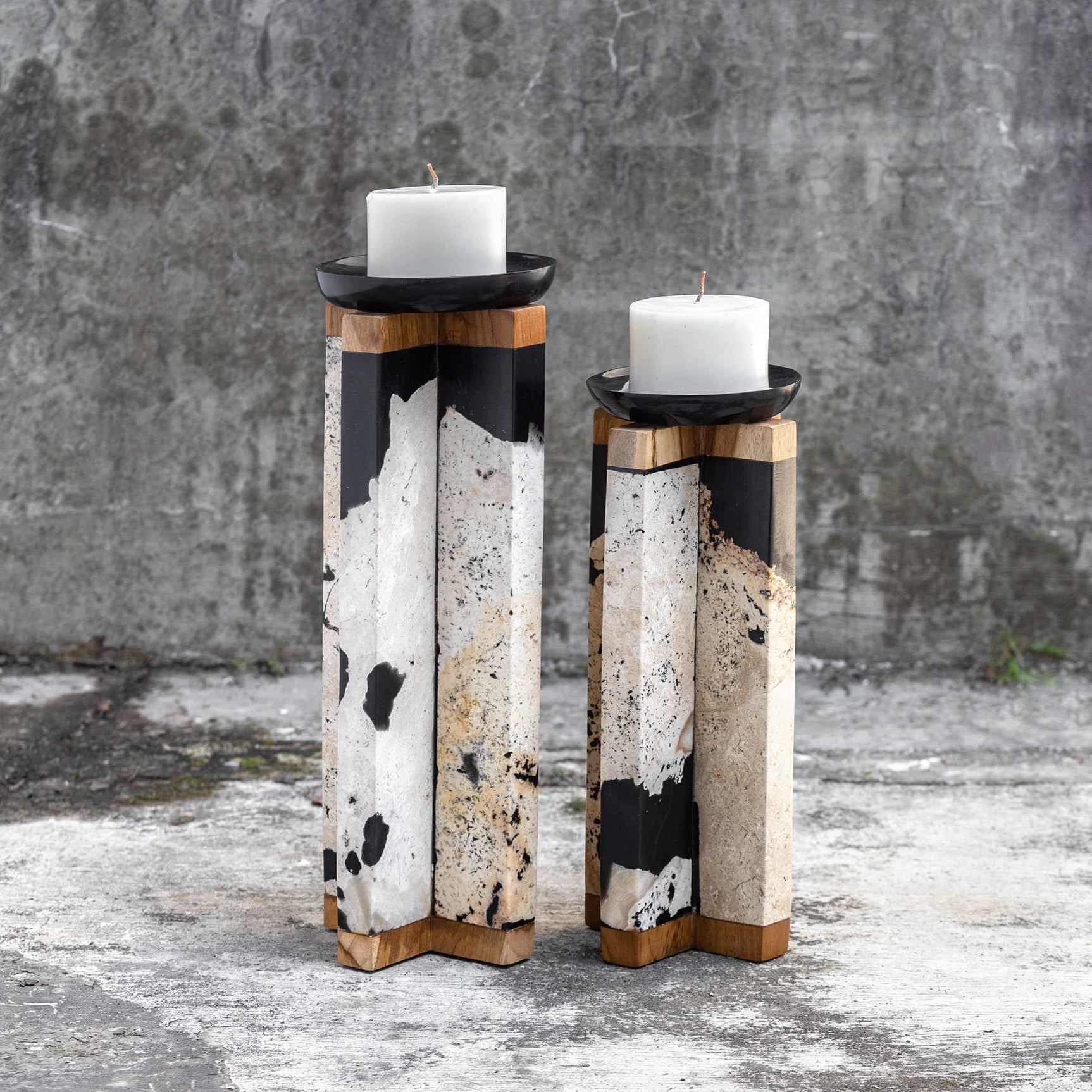 Illini Black/White/Woodtone Stone Candleholders (Set of 2)