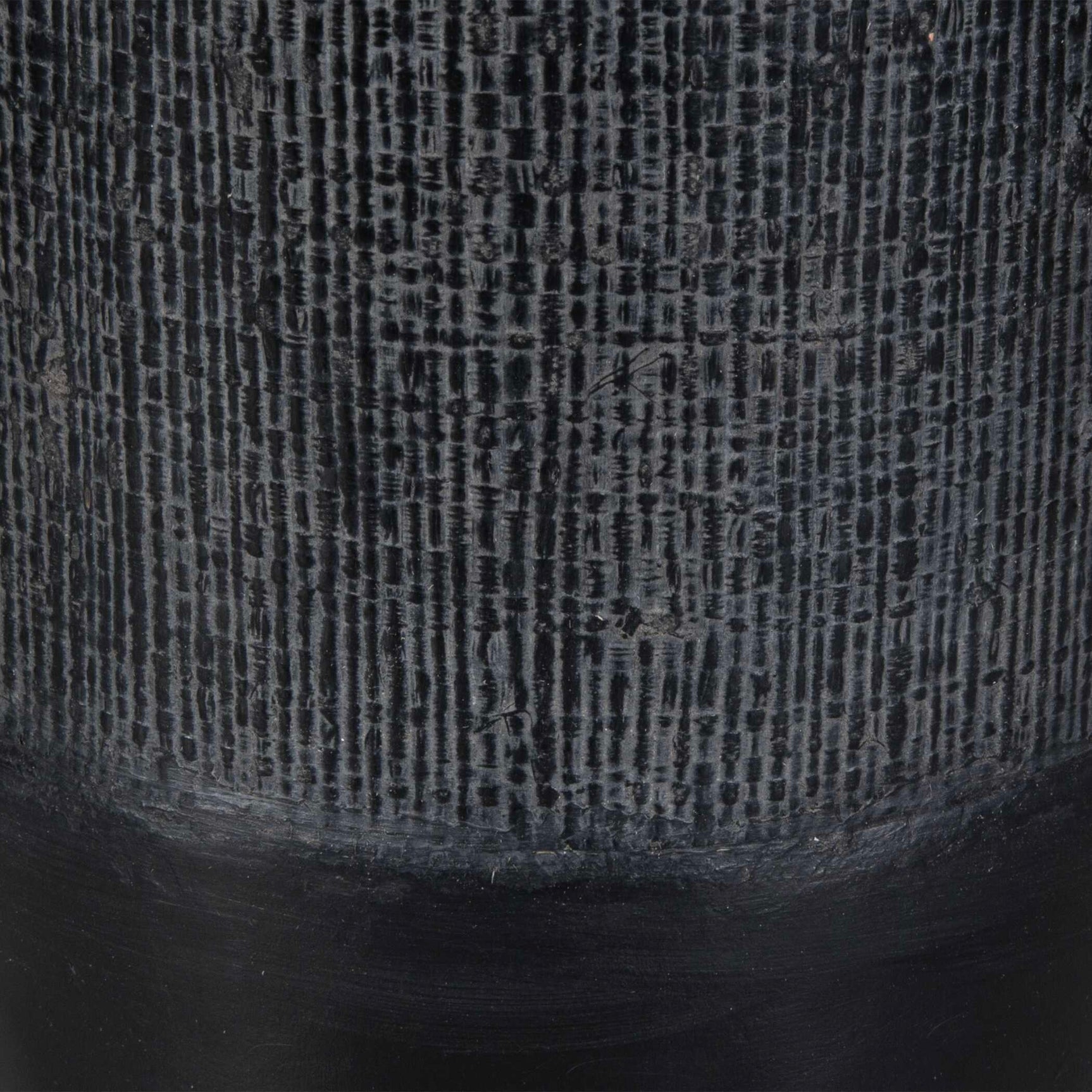 Woven Shadow Black Vases (Set of 2)