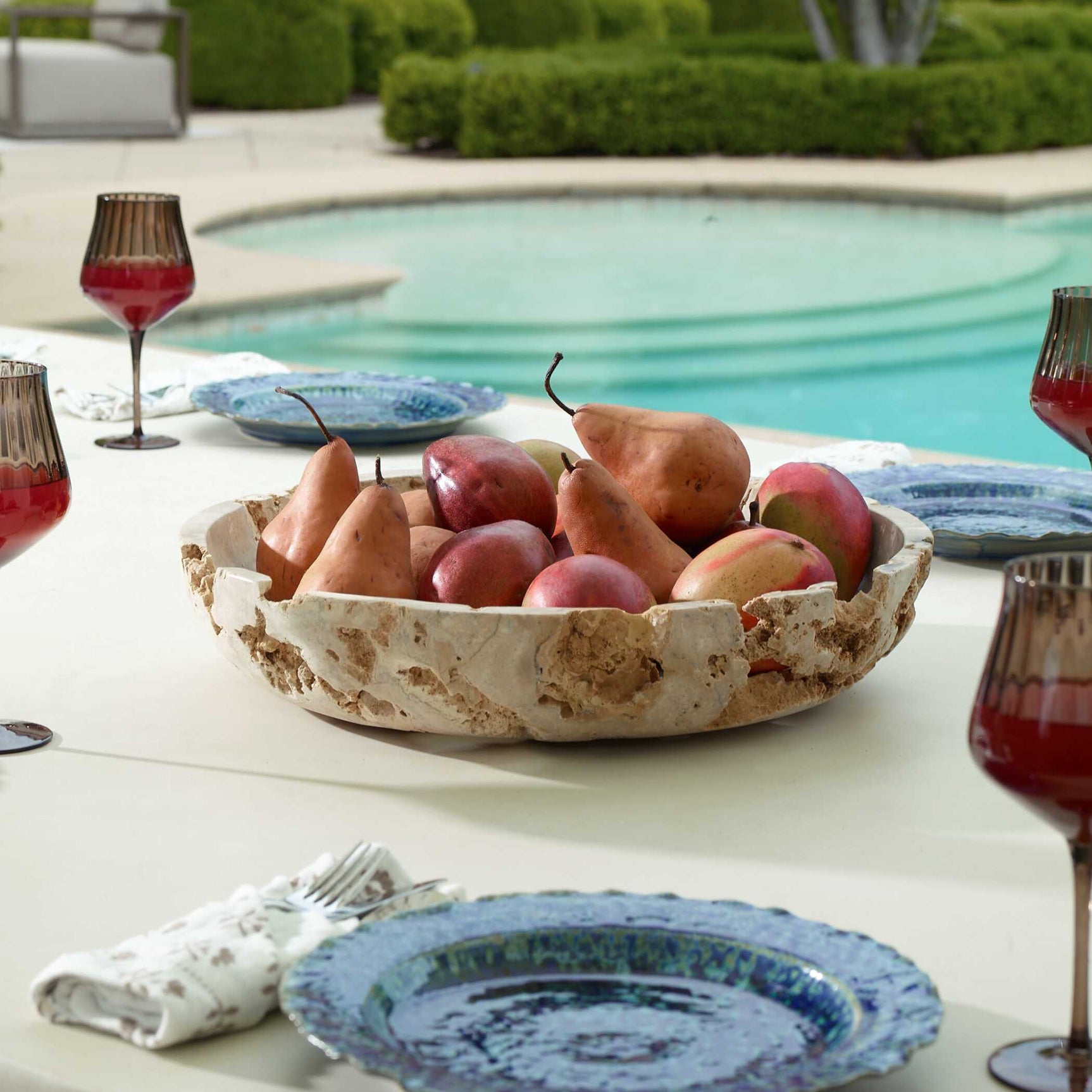 Quarried Stone Brown Indoor-Outdoor Bowl