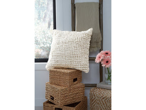 Aavie Ivory Pillow (Set of 4) - Ornate Home