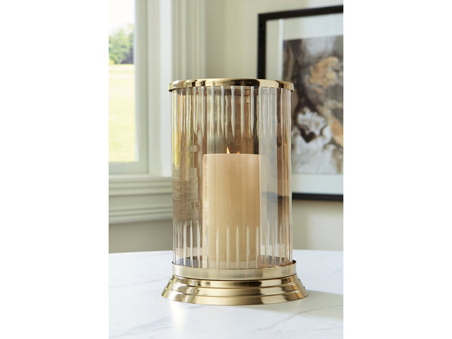 Aavinson Gold Candle Holder - Ornate Home