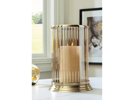 Aavinson Gold Candle Holder - Ornate Home