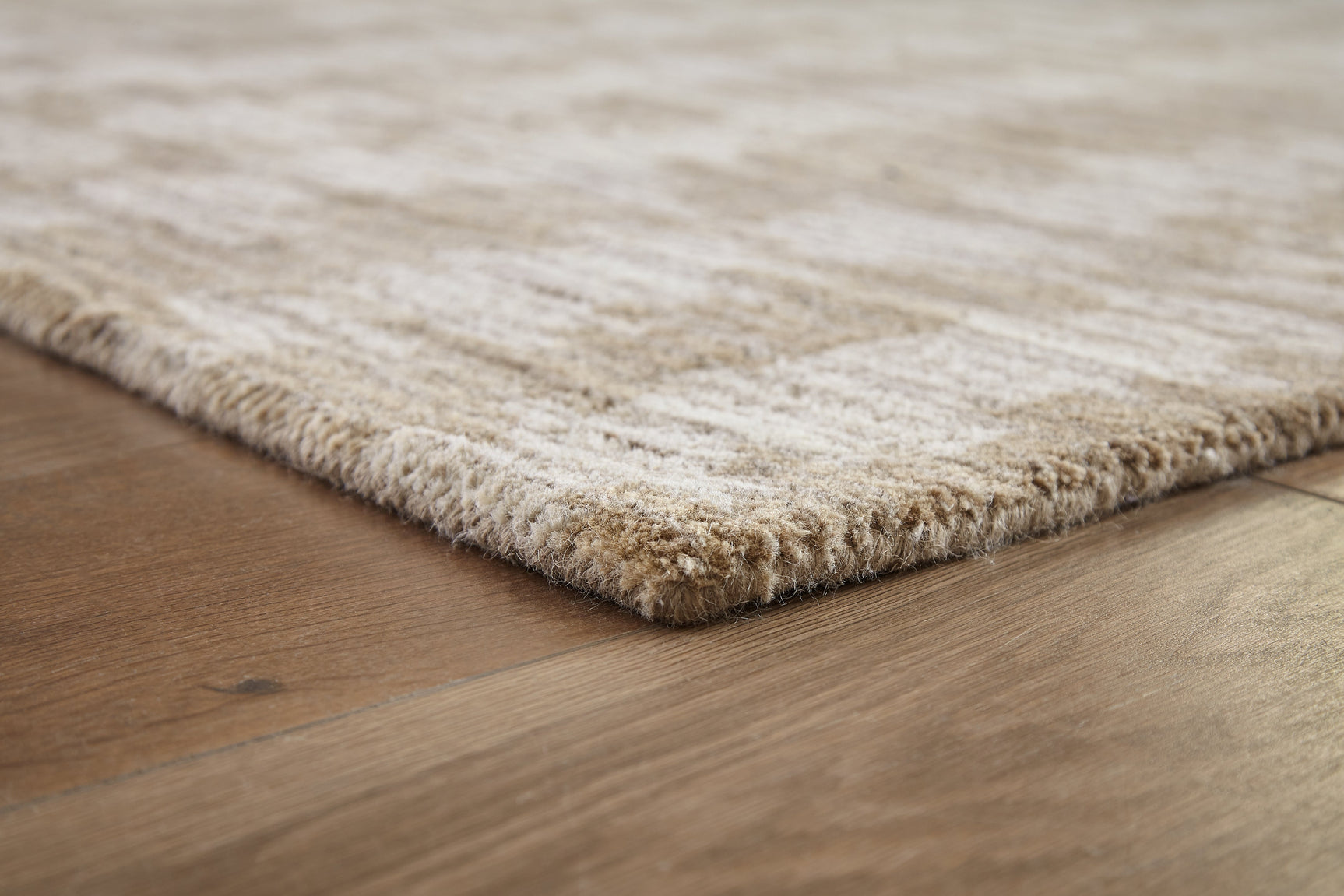 Abanlane Brown & Cream Medium Rug (Online Special Price) - Ornate Home