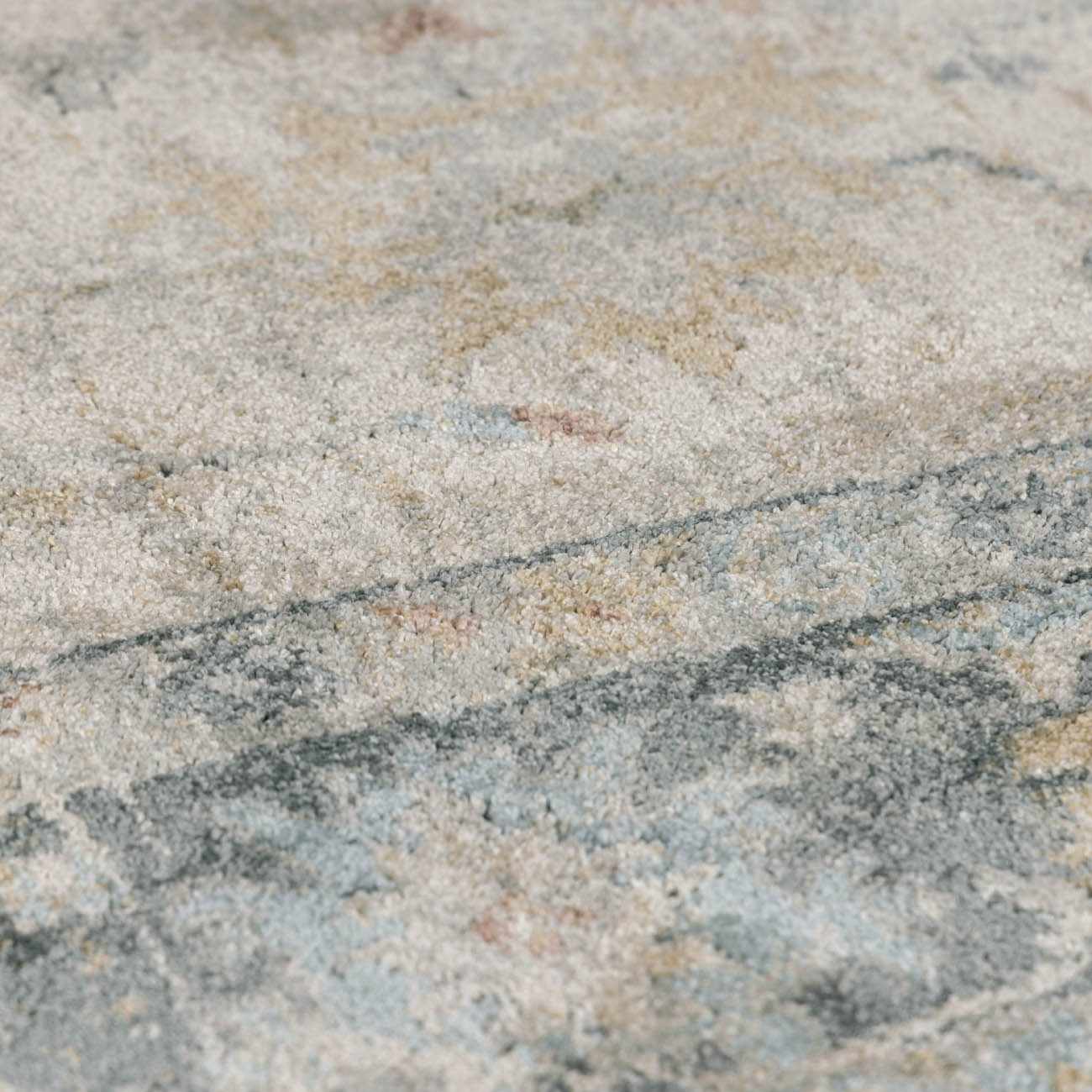 Ahmaud Beige & Light Gray Thick Luxe Area Rug - Ornate Home