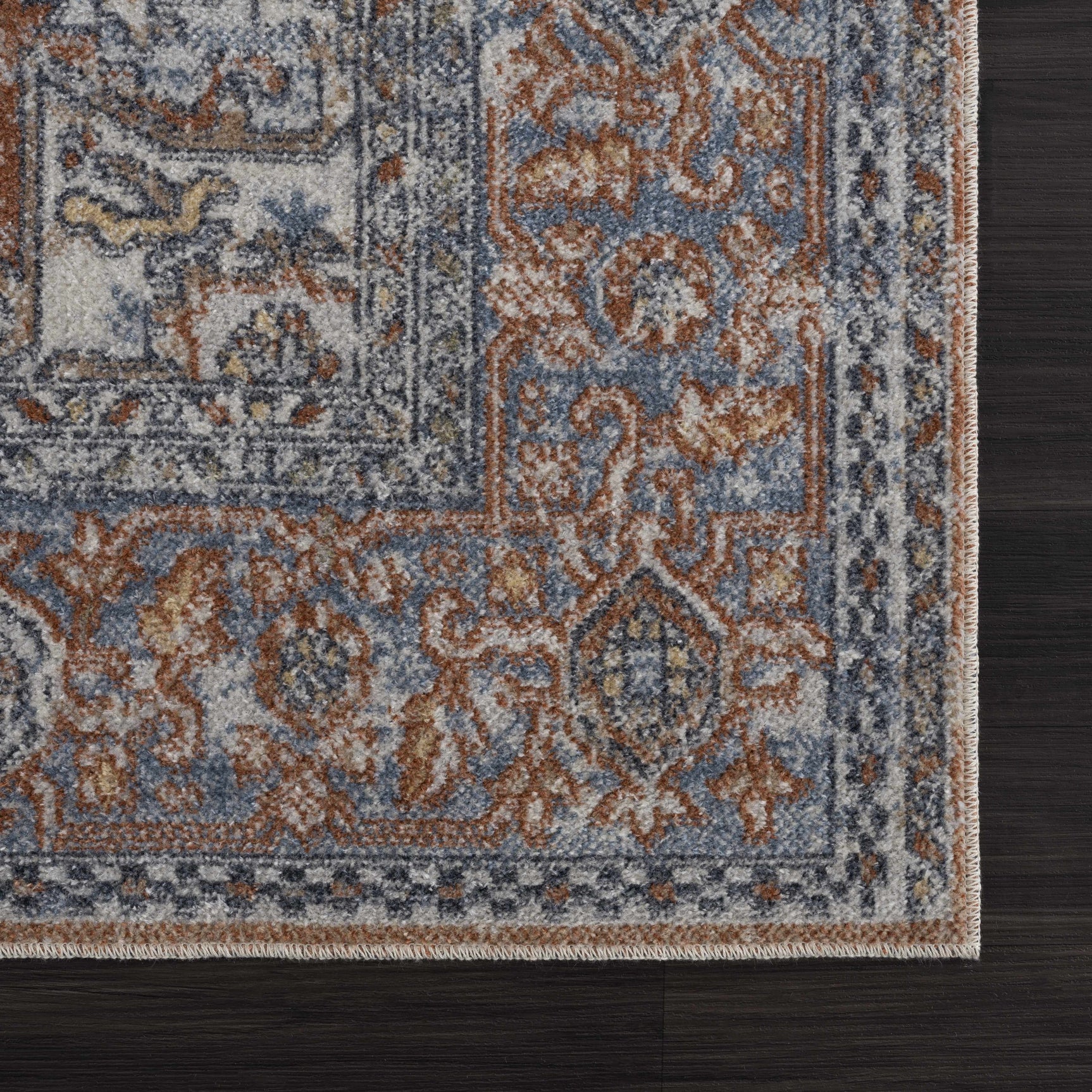 Aila Traditional Design Washable Rug - Clearance - Ornate Home