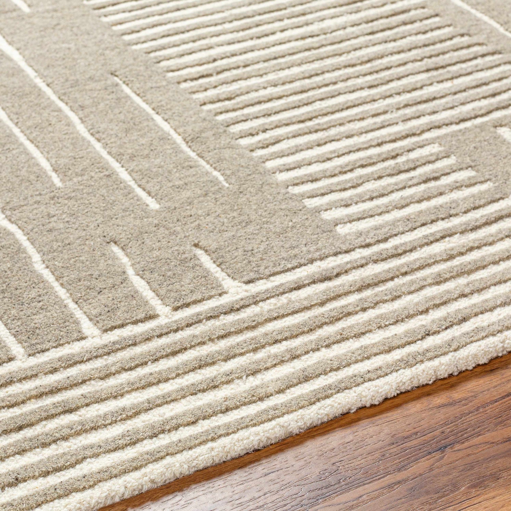 Akuji Area Rug - Clearance - Ornate Home