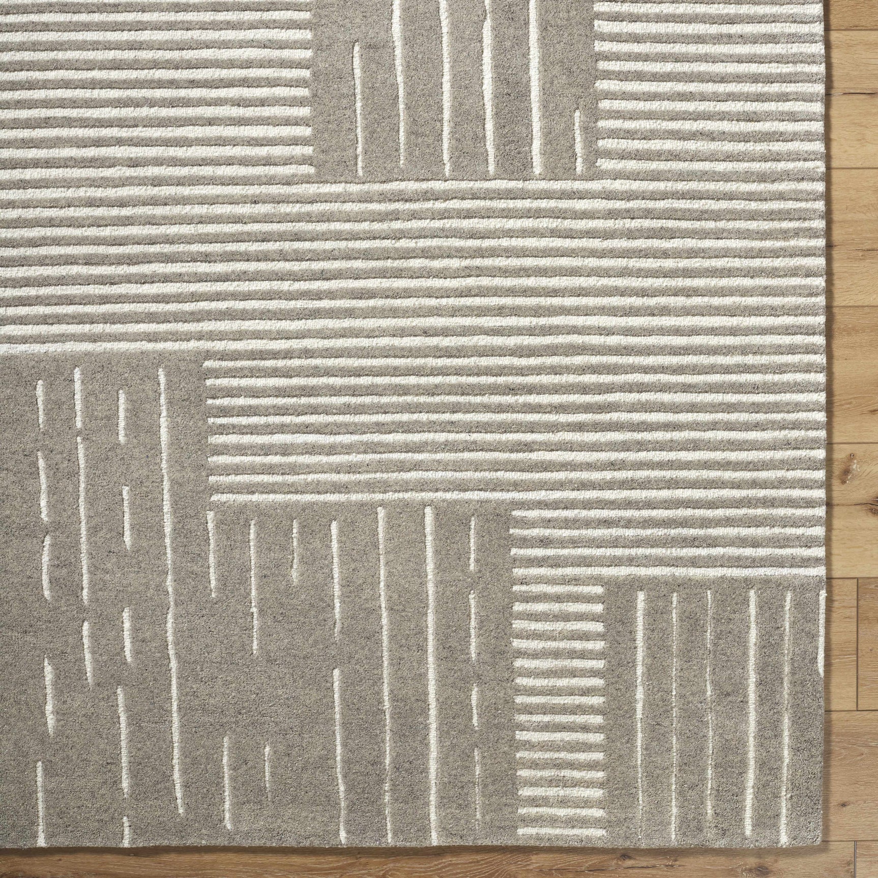 Akuji Area Rug - Clearance - Ornate Home