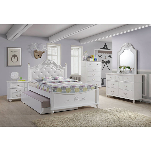 Alana White 3-Piece Full Platform Bedroom Set with Storage Trundle - Ornate Home