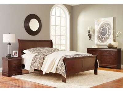 Alisdair Queen Sleigh Bedroom Set with Dresser and Mirror - Ornate Home