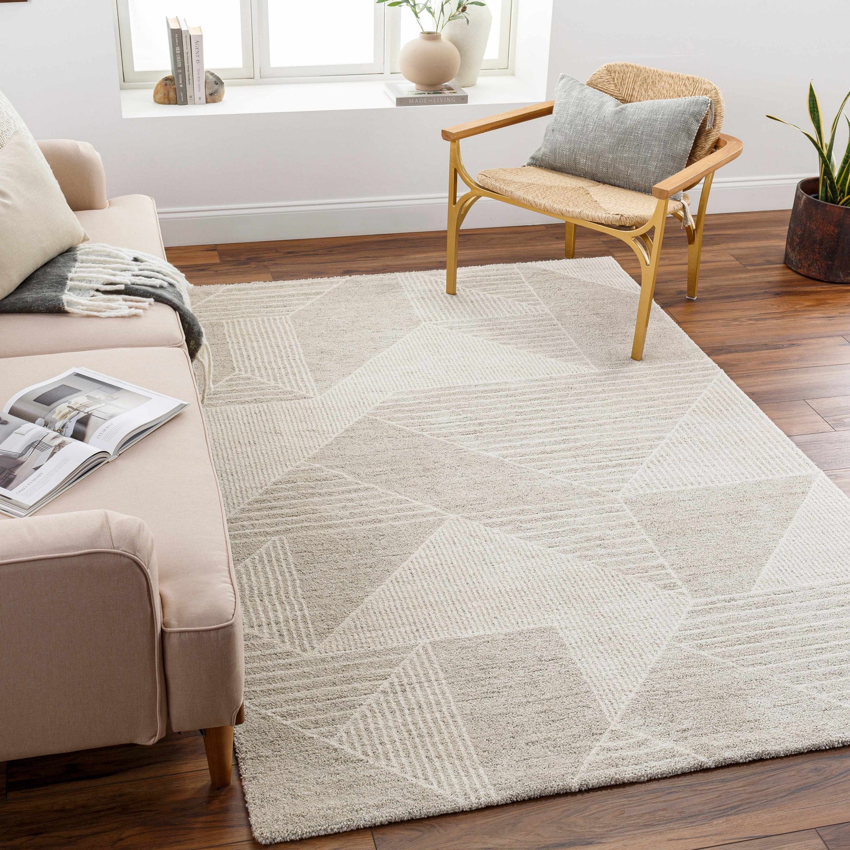 Almas Luxe Rug - Ornate Home