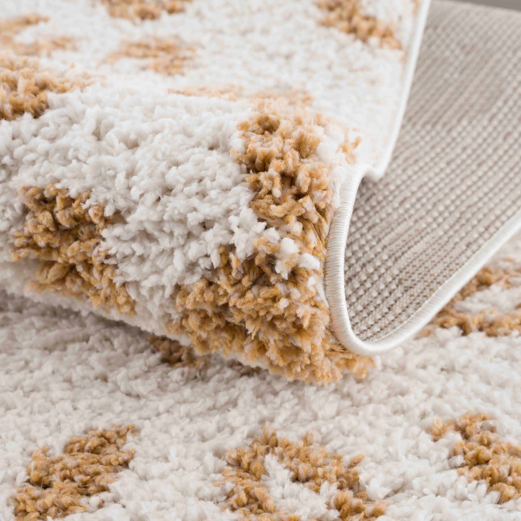 Altin Area Rug - Clearance - Ornate Home