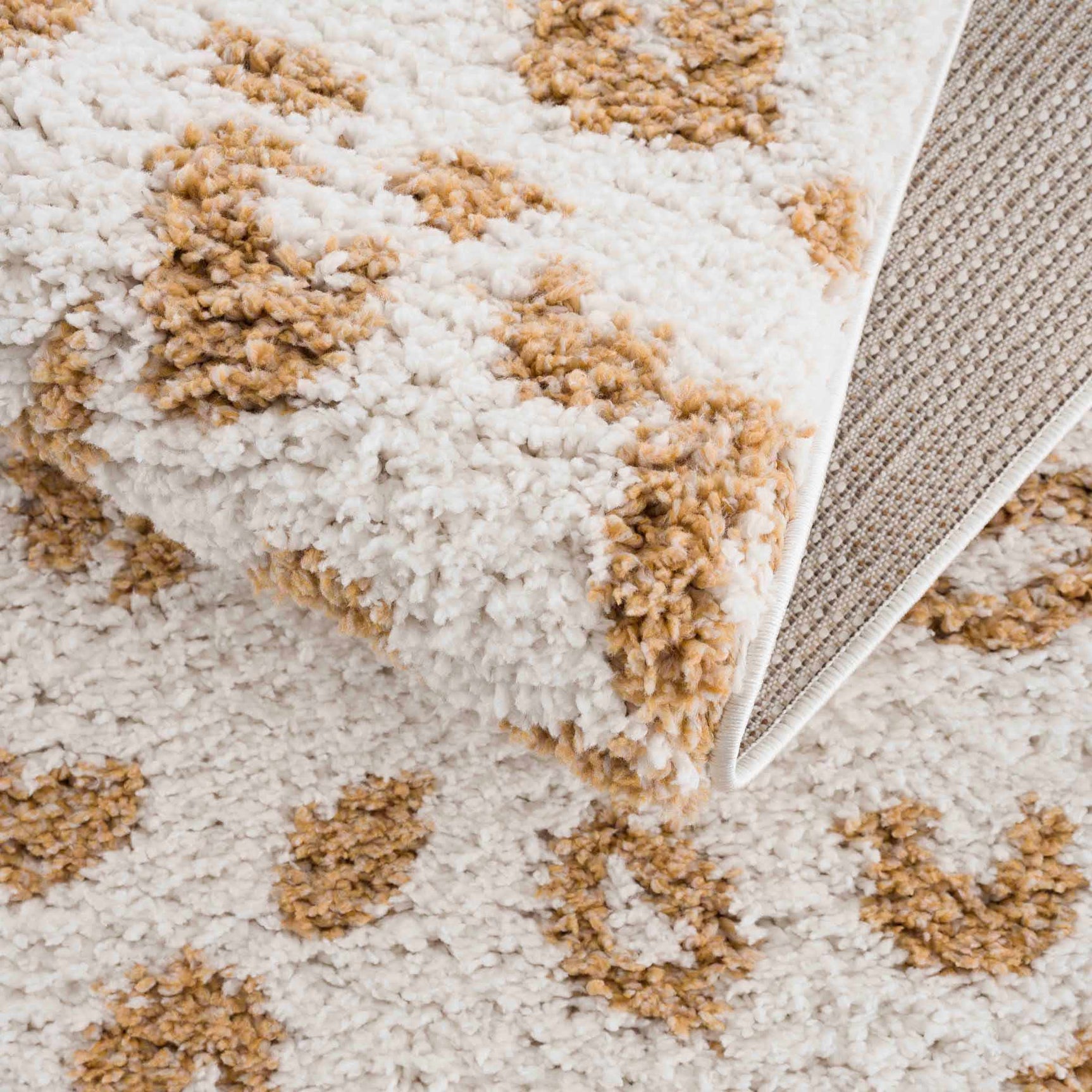 Altin Area Rug - Clearance - Ornate Home