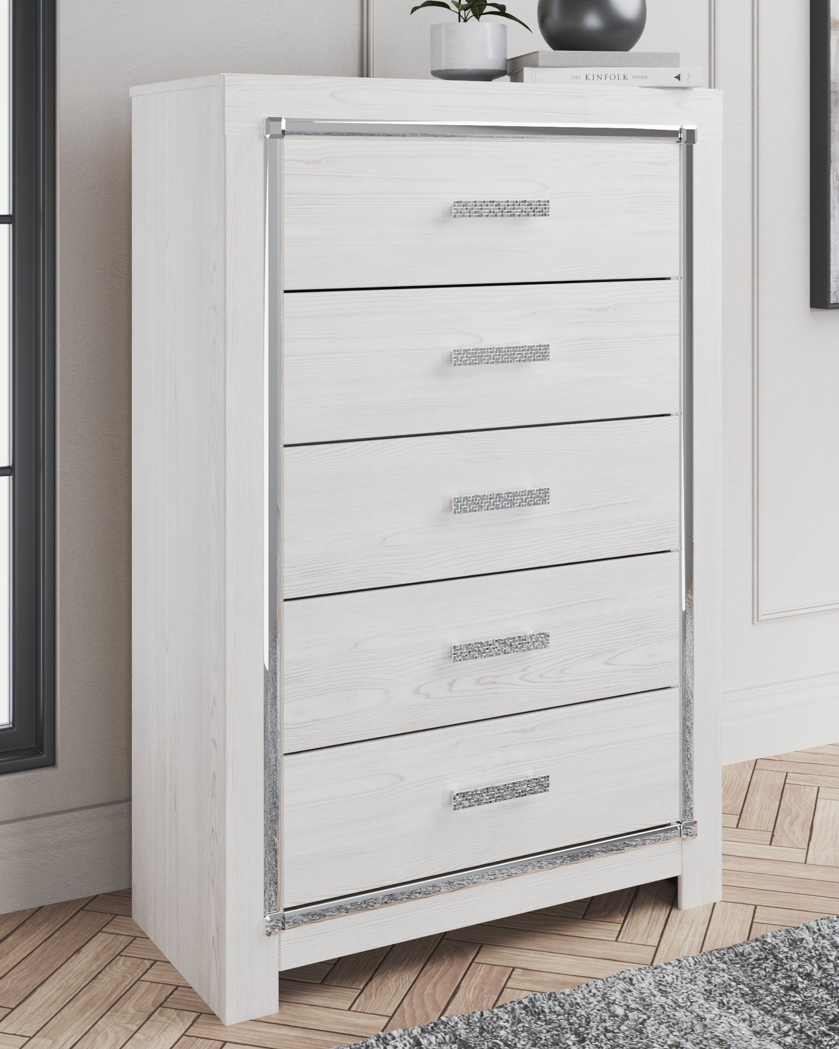 Altyra White Queen Panel Bedroom Set with Dresser and Chest (Online Special Price) - Ornate Home