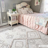 Amaga Area Rug - Ornate Home