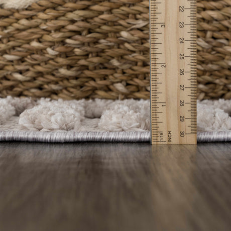 Amaga Area Rug - Ornate Home