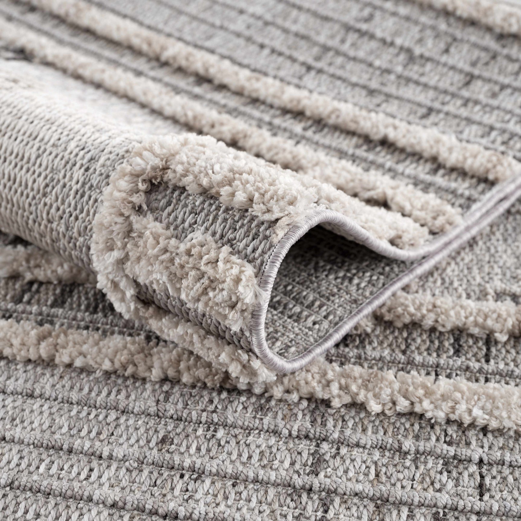 Amaga High-Low Rustic Rug - Ornate Home
