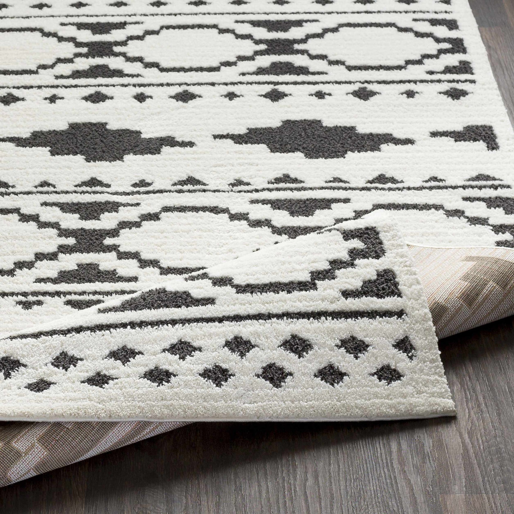 Amoret Area Rug - Ornate Home