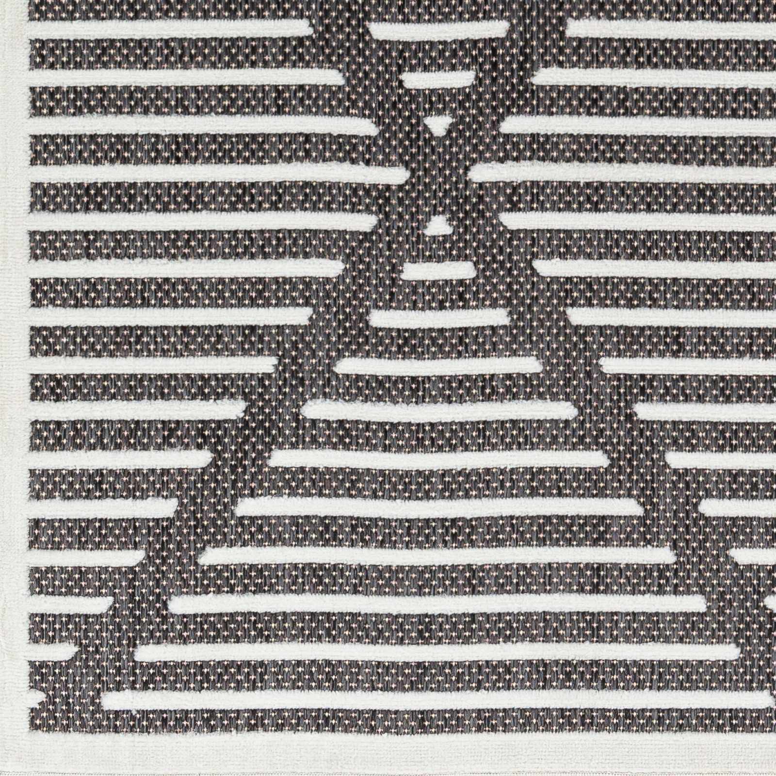 Anah 3D Black Outdoor Rug - Ornate Home