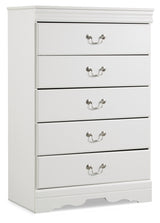 Anarasia White Chest and 2 Nightstands - Ornate Home