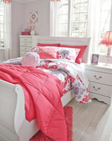 Anarasia White Full Sleigh Bed (Online Special Price) - Ornate Home